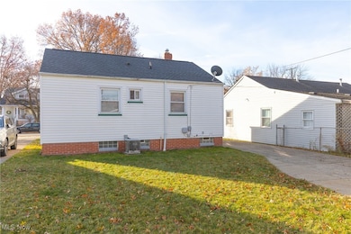 5918 Ira Ave, Cleveland, OH 44144 - photo 2