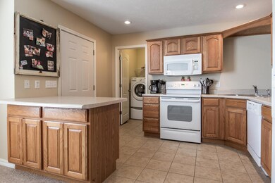 107 W Twin Oak Dr, Nixa, MO 65714 - photo 6