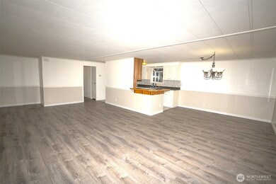 1211 244th St SW unit 11, Bothell, WA 98021 - photo 6