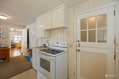 8431 85th Ave SE, Mercer Island, WA 98040 - photo 3