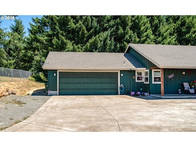 1620 Samuel Dr, Cottage Grove, OR 97424 - photo 2