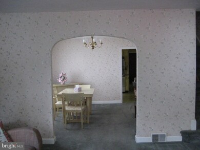 828 Walnut St, Darby, PA 19023 - photo 6