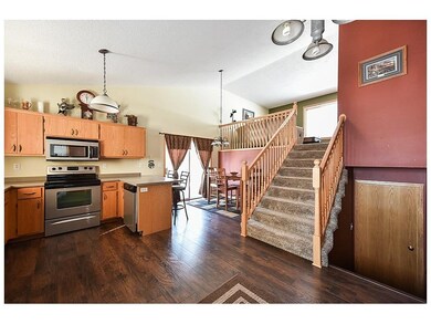 Main level kitchen & dining area is perfect for en
