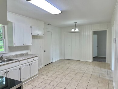 211 Reid Dr, Dothan, AL 36301 - photo 5