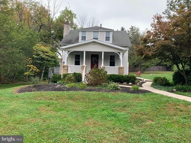 271 E Butler Ave, Doylestown, PA 18901 - photo 2