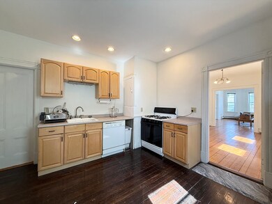 108 Beacon St unit 2, Somerville, MA 02143 - photo 6