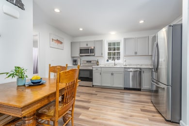 117 Beaver Pond Dr, Center Barnstead, NH 03225 - photo 6