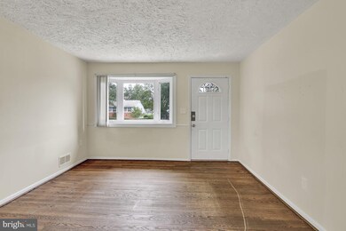 3127 Cresson Ave, Windsor Mill, MD 21244 - photo 5