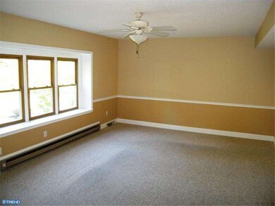 1221 Woodbrook Ln, Warminster, PA 18974 - photo 5