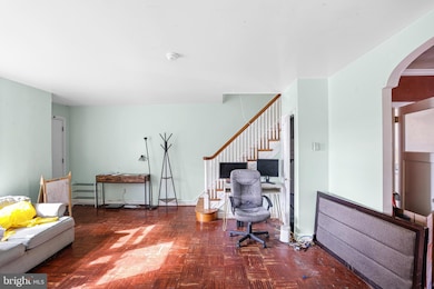 7533 Woolston Ave, Philadelphia, PA 19150 - photo 4