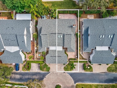 10671 Andrew Ln, Seminole, FL 33777 - photo 3