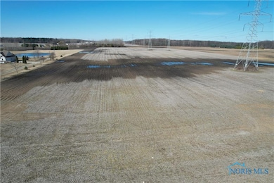 9100 Prov Neap Swan Rd, Grand Rapids, OH 43522 - photo 5