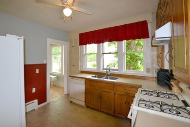 The windows offer nice light into the kitchen.