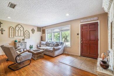 616 Monte Carlo Rd, Jacksonville, FL 32216 - photo 3