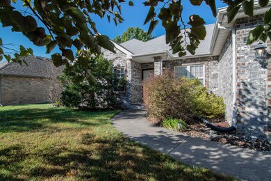 509ChapelHillCtNixa-1Exteriors(5)