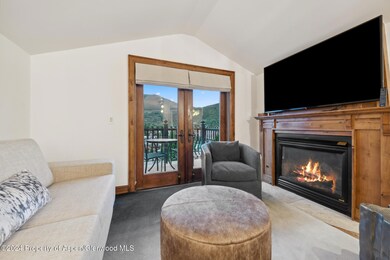 LivingRoomFireplace