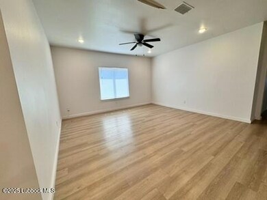5719 Kemper Unit A living room(2)