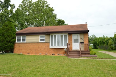 1048 Andrus Ave, Lansing, MI 48917 - photo 2