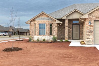 2029 W Flintlock Way, Mustang, OK 73064 - photo 3