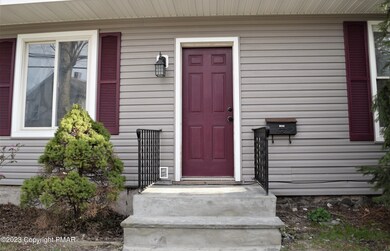 1133 W Main St, Stroudsburg, PA 18360 - photo 4
