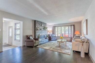 8946 Cottage Grove Place, Highland, IN 46322 - photo 4