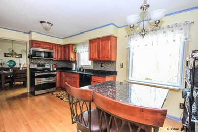 145 Droms Rd, Schenectady, NY 12302 - photo 6
