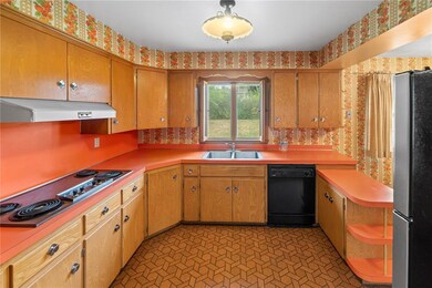 101 Patricia Ln NW, Cedar Rapids, IA 52405 - photo 7