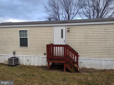 18809 Eliason Way, Hagerstown, MD 21742 - photo 4