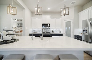 Maxwell Kitchen 