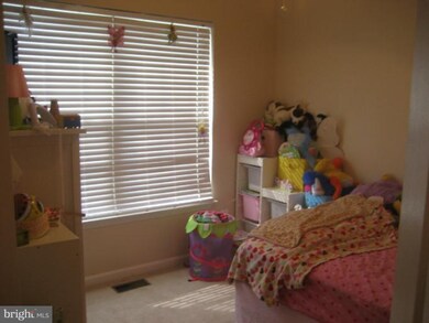 573 Kirkcaldy Way, Abingdon, MD 21009 - photo 2