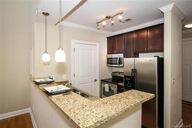 Kitchen with bar