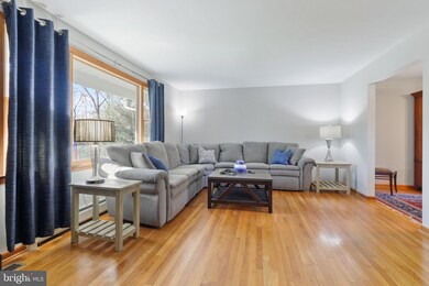 4607 London Bridge Rd, Sykesville, MD 21784 - photo 5