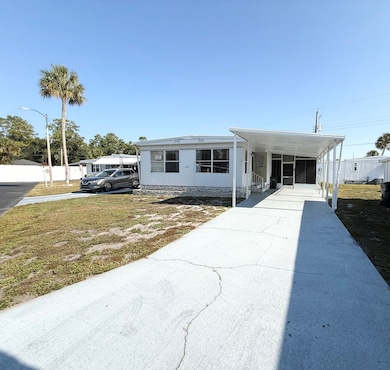 403 Alice Dr, Lakeland, FL 33815 - photo 2