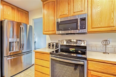 878 Salmon Run N, Sultan, WA 98294 - photo 2