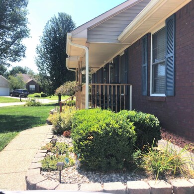 231 Aulbern Dr E, Mount Washington, KY 40047 - photo 3