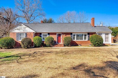 17 Austin St, Williamston, SC 29697 - photo 2