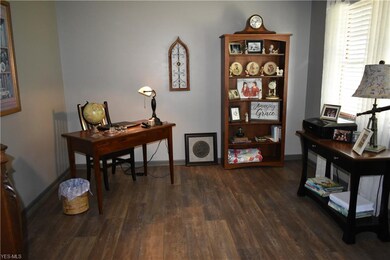 1270 Dehart Ave, Coshocton, OH 43812 - photo 3