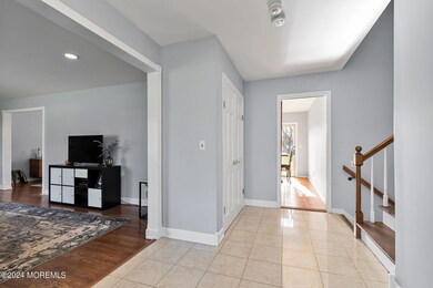 24 Deer Path, Holmdel, NJ 07733 - photo 2