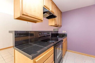 This kitchen also has a breakfast bar