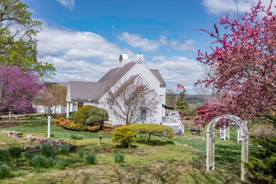 Approach to home along driveway 2024
