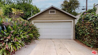 1950 Wellington Rd, Los Angeles, CA 90016 - photo 5