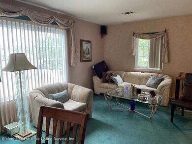 55 Gervil St, Staten Island, NY 10309 - photo 4