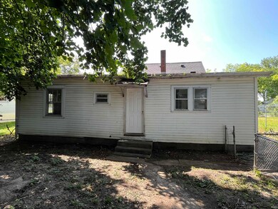 1624 W 21st St, Anderson, IN 46016 - photo 7