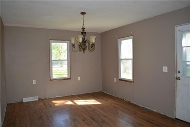 716 Parker Ave, Osawatomie, KS 66064 - photo 7