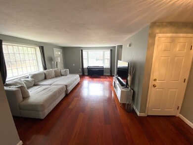 1 Old Meetinghouse Green, Norton, MA 02766 - photo 5