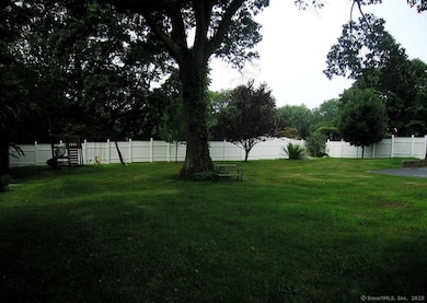 28 Lloyd Rd, Waterford, CT 06385 - photo 4