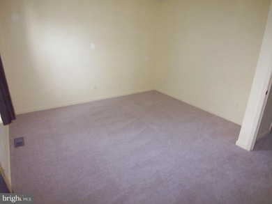 1426 St Michael's Ct, Edgewood, MD 21040 - photo 2