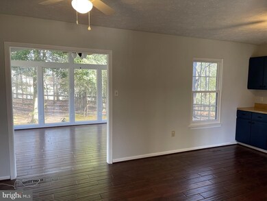 6653 Antelope Ct, Waldorf, MD 20603 - photo 5