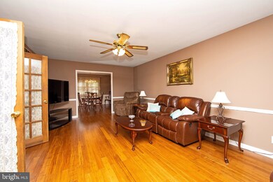 119 Dorchester Rd, Mount Laurel, NJ 08054 - photo 3