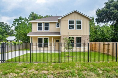 6016 Beall St, Houston, TX 77091 - photo 2